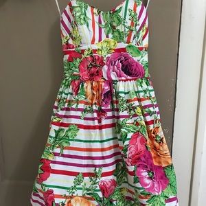 B. Darlin strapless dress. Size 3/4